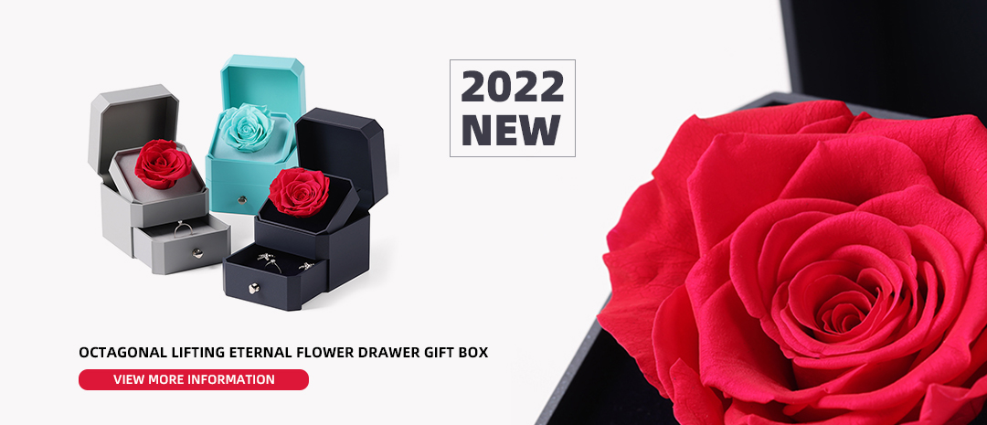 jewelry gift box with eternal flower 