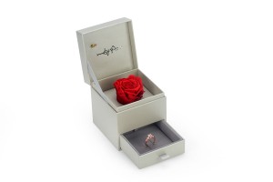 ZH06-001 High-grade and romantic jewelry display box with flower